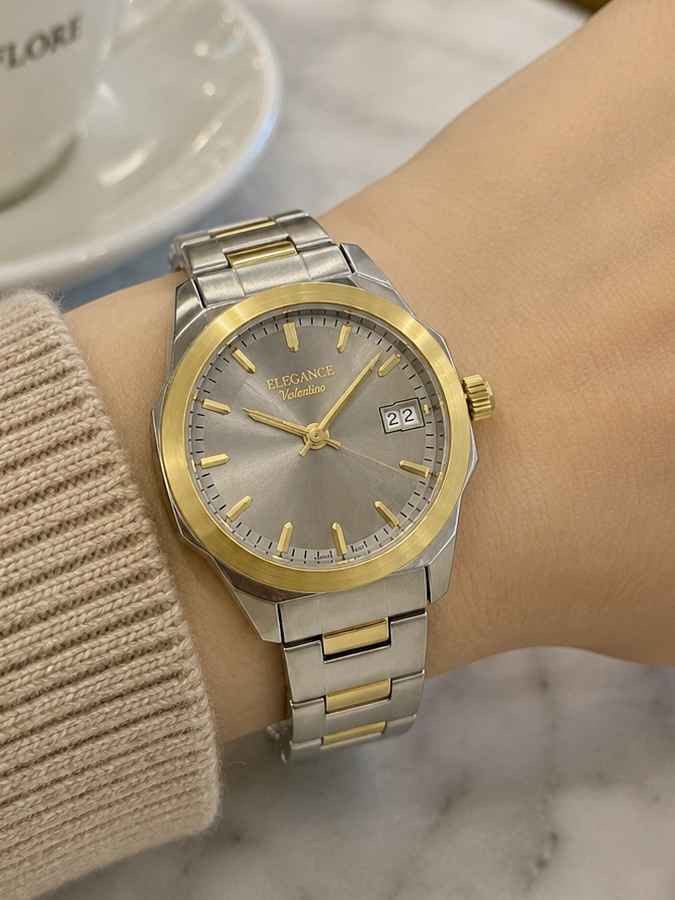 ساعت الگانس Valentino